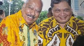 Melchias Mekeng bersama Ketum DPP Golkar Airlangga Hartarto
