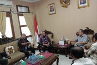 Silaturahmi Bacaleg Perindo Dapil NTT 1 Stefanus Roy Rening ke Uskup Agung Jakarta, Rabu (22/3) 