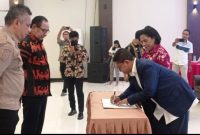 Penandatanganan kerja sama perlindungan kekayaan intelektual, Jumat (24/3) di Hotel Go Maumere