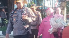 Kapolres Sikka AKBP Hardi Dinata tiba di Mapolres Sikka, Minggu (16/7)