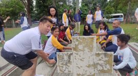 Alumni 86 nyekar di Pekuburan BHK Malanh, Sabtu (1/7)