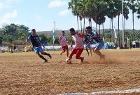 Persarai Sabu Raijua dan Persewa Waingapu bermain imbang di Lapangan Paulina Haning-Bullu, Jumat (18/8)