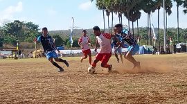 Persarai Sabu Raijua dan Persewa Waingapu bermain imbang di Lapangan Paulina Haning-Bullu, Jumat (18/8)