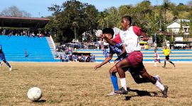 Bintang Timur melangkah ke babak semifinal, setelah mengalahkan Persebata Lembata di Lapangan CN Dillak, Senin (28/8)