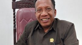Ketua DPRD Sikka Donatus David