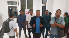 Sejumlah guru TP mengadukan nasib mereka kepada Penjabat Bupati Sikka, Rabu (27/9) 