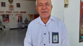 Ketua KPU Sikka Yohanes Krisostomus Feri