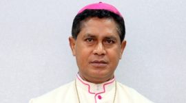 Uskup Agung Ende Mgr Vinsentius Sensi Potokota