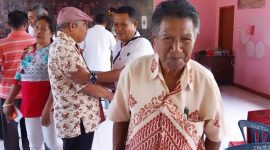 Bronvile Parera, tokoh masyarakat Kelurahan Kabor