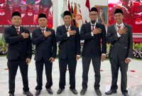 Komisioner KPU Sikka usai dilantik, Sabtu (3/2) di Jakarta