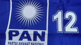 Bendera PAN berkibar