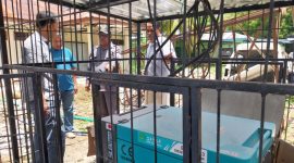 Anggota DPRD Sikka monitoring genzet di Labkesda Sikka, Kamis (21/3)