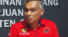 Ketua DPC PDIP Sikka Fransiskus Roberto Diogo