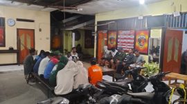 Sebanyak 19 warga Lembata kasus dugaan TPPO diamankan di Polres Sikka, Minggu (19/5) malam (foto: istimewa)
