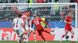 Sepakan jarak jauh Mert Muldur bikin Turki memimpin 1-0 pada laga bentrok Georgia, Selasa (18/6)