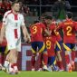 Spanyol merayakan gol Fabian Ruiz ke gawang Georgia