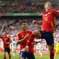 Mikel Merino merayakan gol menjadi penentu bagi Spanyol melangkah ke Semifinal Euro 2024