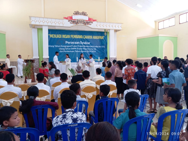 Suasana Perayaan Ekaristi Kudus memperingati HUT ke-66 Spater Maumere dan HUT ke-151 Kongregasi Para Frater BHK, Selasa (13/8) 