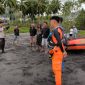 Tim SAR Gabungan sedang bersiap melalukan pencarian korban hilang di Perairan Lela Kabupaten Sikka, Kamis (15/8) pagi 
