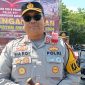 Kapolres Sikka AKBP Hardi Dinata memberikan keterangan pers di Lapangan Umum Kota Baru, Kamis (22/8)