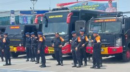 Kendaraan dan personil BKO dari Polda Jateng dan Polda Jatim