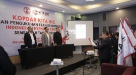 Pengukuhan Trainer Hipnosis di Hotel Asyana Kemayoran Jakarta, Minggu (15/12) lalu