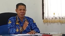 Kepala Dinas Kependudukan dan Catatan Sipil Kabupaten Sikka Putu Botha