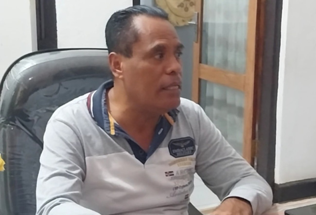 Pelaksana Tugas Kepala Dinas Kesehatan Sikka Petrus Herlemus