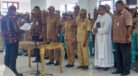 Bupati Sikka lantik 68 Penjabat Kepala Desa, Jumat (16/5)