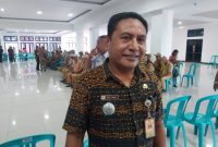 Camat Palue Rudolfus Riba