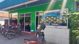 Rumah Makan Surya Minang kembali beraktifitas secara normal, Selasa (15/7)