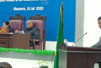 Bupati Sikka Juventus Prima Yoris Kago menyampaikan Keterangan Pemerintah terhadap Pemandangan Umum Fraksi atas KUAPPAS Tahun 2026, Rabu (2/7)