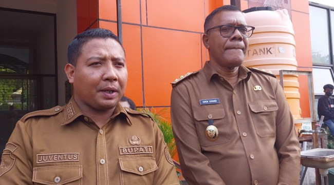 Bupati dan Wakil Bupati Sikka di RSUD TC Hillers Maumere beberapa waktu lalu