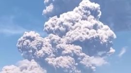 Erupsi Gunung Lewotobi Laki-Laki, Senin (7/7) siang