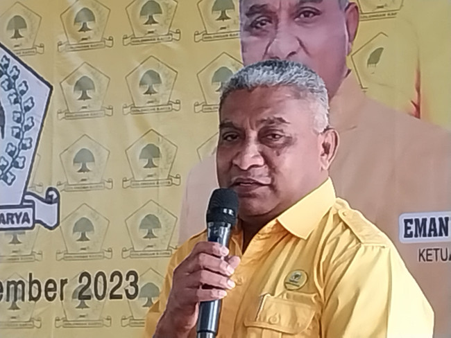 Wakil Ketua DPRD Sikka Gorgonius Nago Bapa