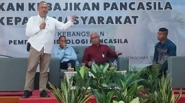 Para pemateri dalam Seminar Penguatan Relawan Gerakan Kebajikan Pancasila kepada Masyarakat di Aula Unipa Maumere, Selasa (5/8)