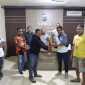 Penyerahan Piala Tetap kepada Waigete berlangsung di Ruang SPKT Polres Sikka, Minggu (3/8) malam