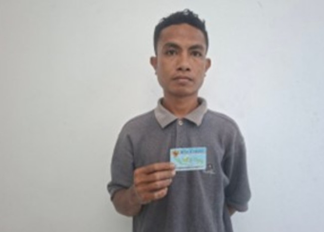 Paskasius Geardus Sole, warga Kabupaten Sikka, peserta Program JKN