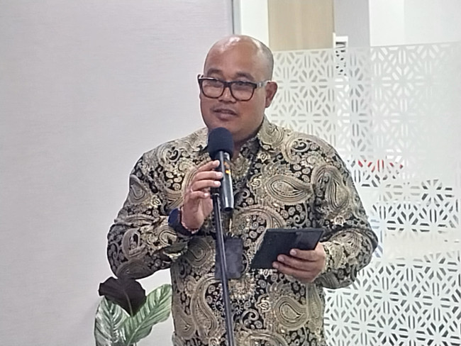 Pemimpin Kantor Cabang BRI Maumere I Nyoman Slamet Destrawan