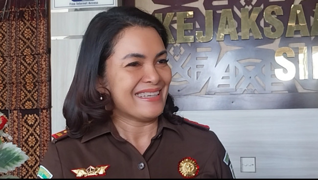 Kepala Kejaksaan Negeri Sikka Henderina Malo