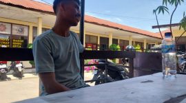 Arius Wodon Lewu, warga Dusun Woloara Desa Mamai Kecamatam Talibura, salah satu korban TPPP, Rabu (5/11)