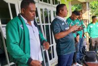 Bupati Sikka Juventus Prima Yoris Kago saat menyambangi basecamp Persami Maumere di Jalan Perwira Ende