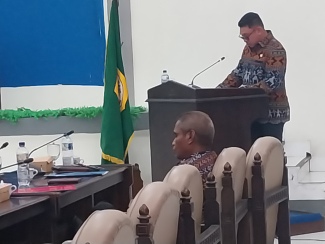 Sekretaris Fraksi PDI Perjuangan Alfonsus Ambrosius