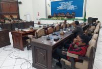 Suasana Paripurna DPRD Sikka tanpa kehadiran Bupati Sikka, Jumat (27/3)