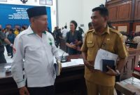 Pelaksana Tugas Kepala Dinas PKO Sikka Patrisius Pederiko dan Kepala Kantor Kemenag Sikka Yosef Rangga Kapodo