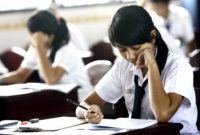 Ilustrasi siswa sedang belajar 