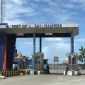 Pintu masuk Pelabuhan Laurens Say Maumere