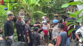 Suasana saat rekonstruksi kasus 
pembunuhan di Rubit 