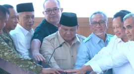 Presiden Prabowo meresmikan Koperasi Desa Merah Putih, Sabtu (16/5)