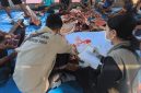 Pemotongan hewan kurban untuk dibagikan kepada kaum fakir miskin di Kabupaten Sikka, Rabu (27/5)